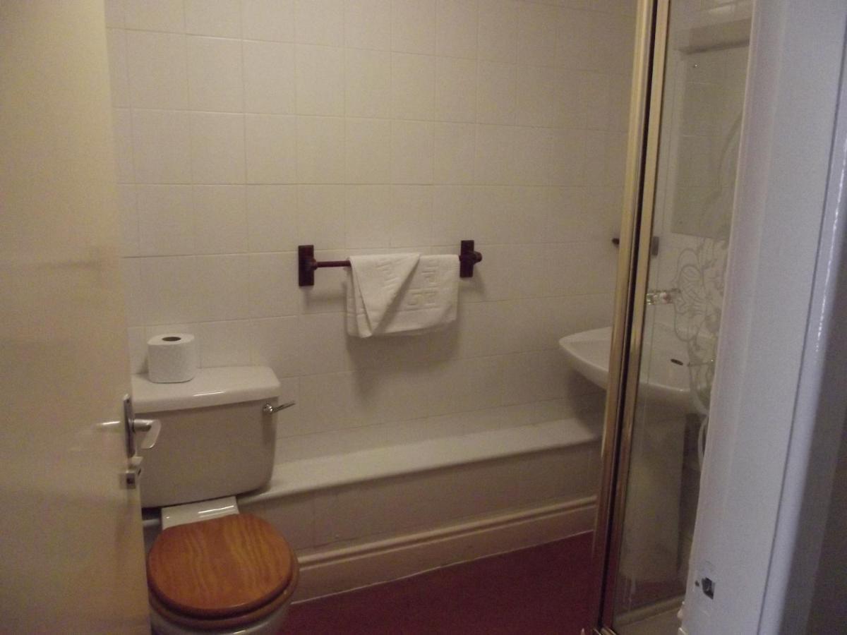 Plas Coch Hotel Ltd Bala Room photo